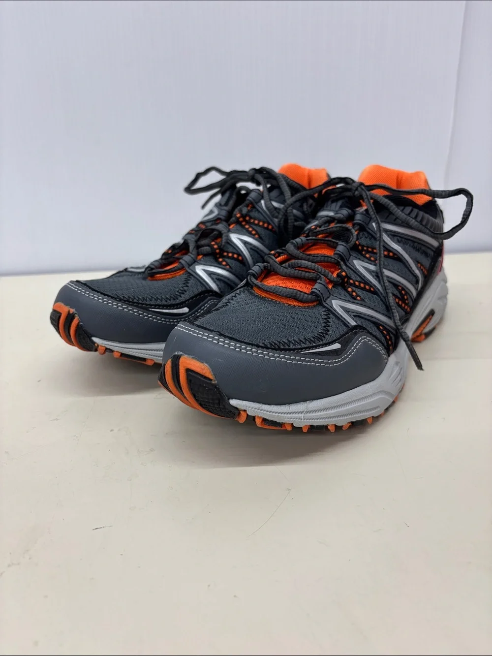 Fila Men's Gray and Orange Trail Running Sneakers